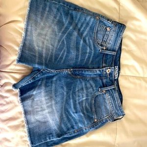 Denizen from Levi’s high rise shorts